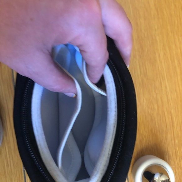 Therabody Face with Hot/Cold Attachment - Picture 4 of 4